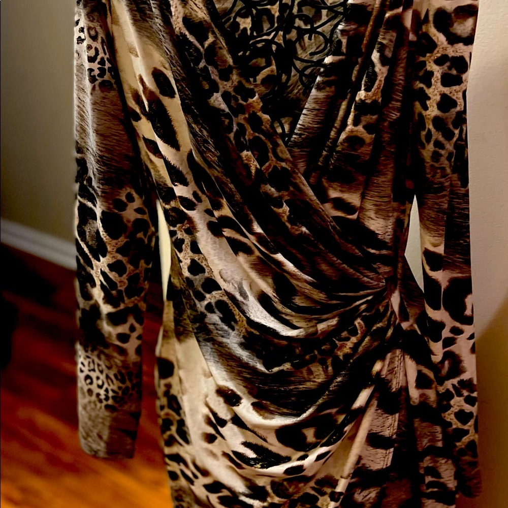 CACHE animal print sequin shoulders long sleeved wrap dress…